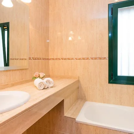 2glor - Villa Lloret de Mar
